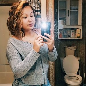 Meet your Posher, Alicia